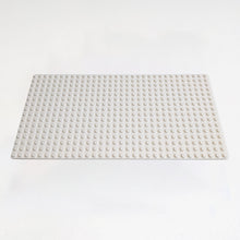 Load image into Gallery viewer, 32x16 Stud - Unbranded Baseplates