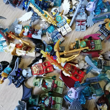 Load image into Gallery viewer, Chima - Lucky Dip Minifigure Packs (QTY x5 figs) – High Quality Used LEGO