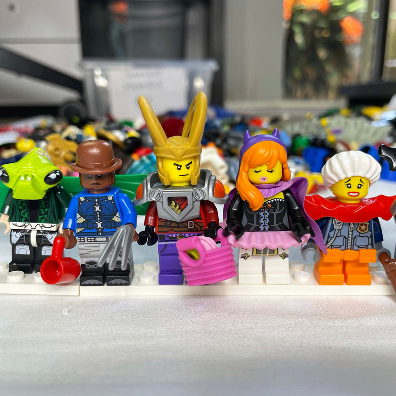 BULK PARTS (100 grams) - Lucky Dip Minifigure Creativity Packs – High Quality Used LEGO