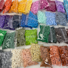 Load image into Gallery viewer, 1 x 1 Plates - 150 Pieces - Choose Your Colours - Unbranded
