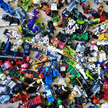 Load image into Gallery viewer, NINJAGO - Lucky Dip Minifigure Packs (QTY x5 figs) – High Quality Used LEGO