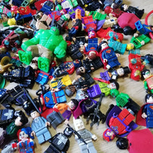 Load image into Gallery viewer, Super Heroes - Lucky Dip Minifigure Packs (QTY x5 figs) – High Quality Used LEGO - Marvel, DC +