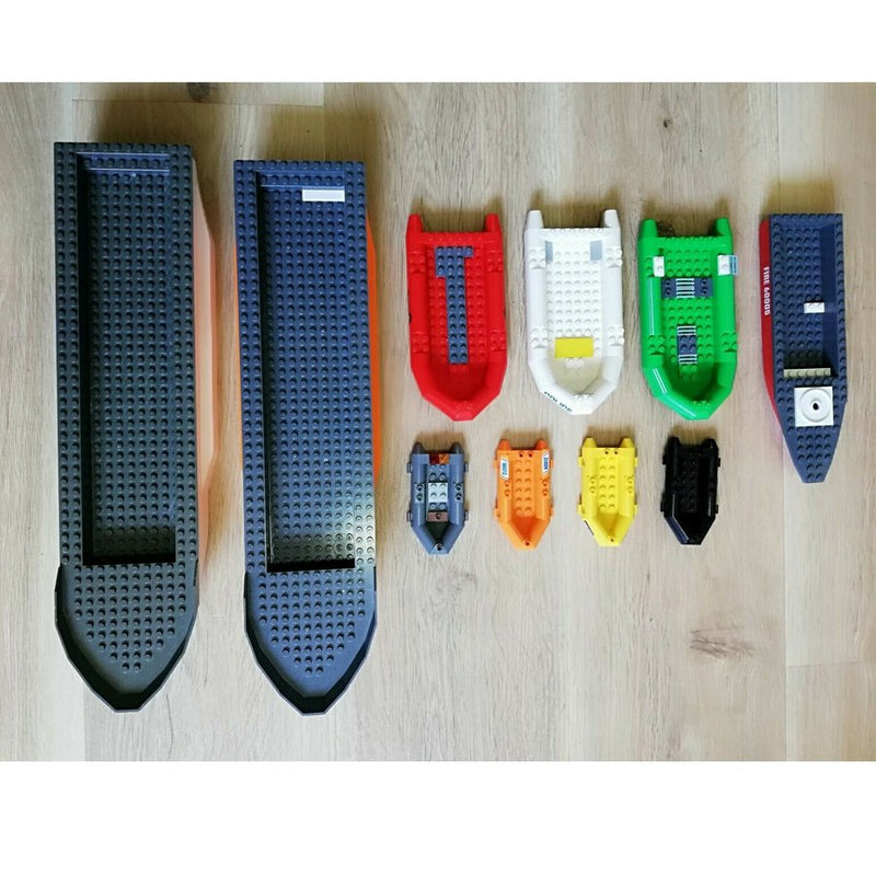 City Boat Bases - Mixed Pack: Preloved LEGO