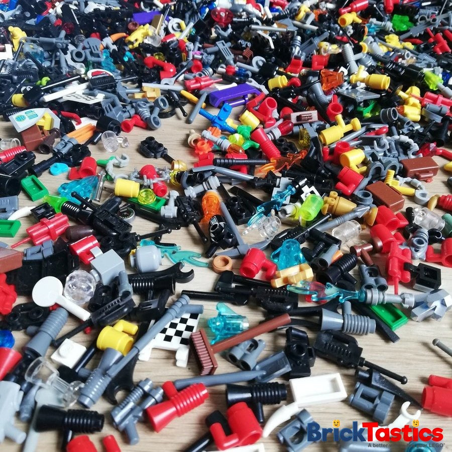 Build-A-Minifigure Package (x500 Minifigures of Parts) - BULK - For Trade Shows, Events, Weddings, Birthdays and more