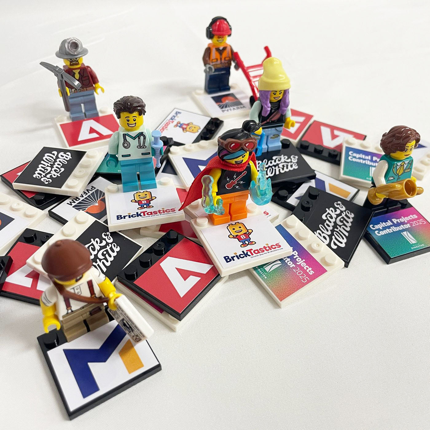 Branded Display Plates 4X4 (Extra Large Branding Area)- Fits LEGO® Minifigures, For Corporates & Events