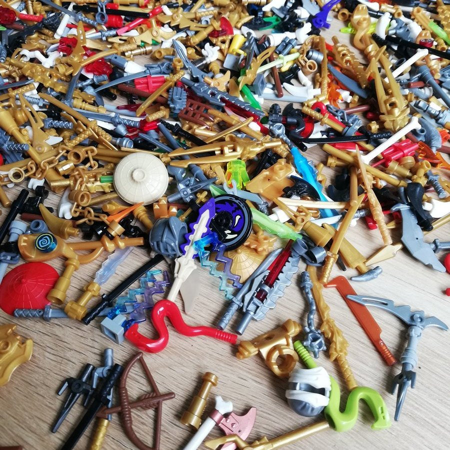 Ninjago Theme - Minifigure Accessories/Items Pack x25/50/100 Pcs