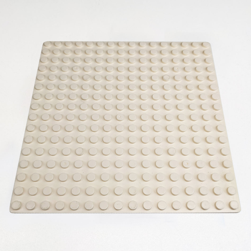 16x16 Stud - Unbranded Baseplates