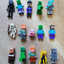Load image into Gallery viewer, Minecraft - Lucky Dip Minifigure Packs (QTY x5 figs) – High Quality Used LEGO
