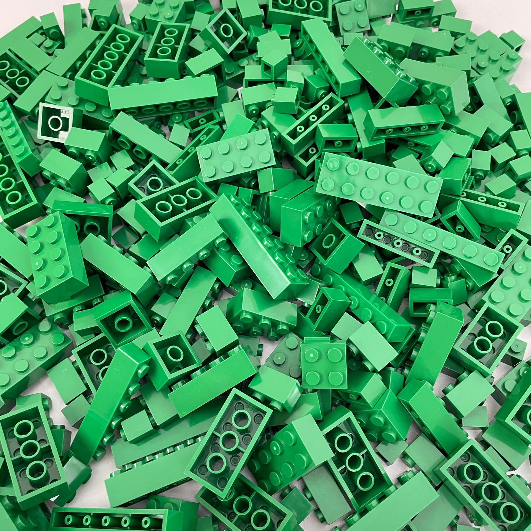 Basic Bricks Packs - 1x1, 1x2, 2x4, 2x4, 2x2+ stud - Choose your colour - 375+pcs (500g) Mix