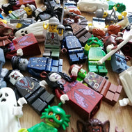Monsters - Lucky Dip Minifigure Packs (QTY x5 figs) – High Quality Used LEGO